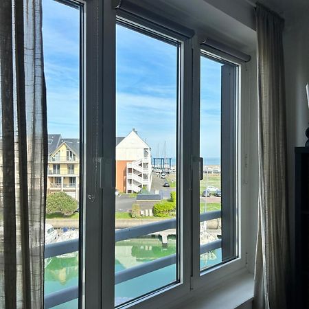 La Marina-Studio, Vue Mer Avec Balneo Deauville Exteriör bild